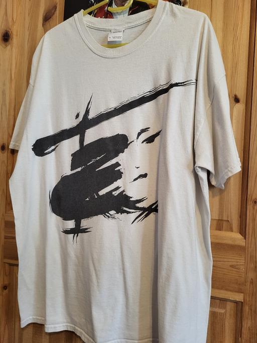  — t shirt