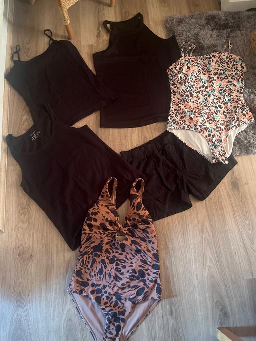  — Bargain tops size 12/14