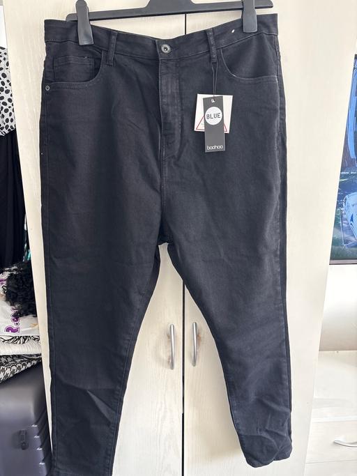  — Ladies jeans