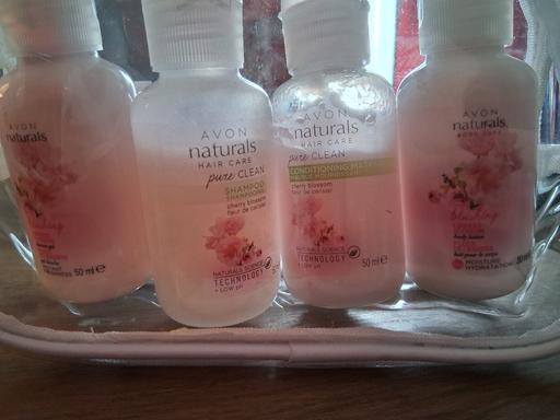  — Ladies Brand New Gift Set