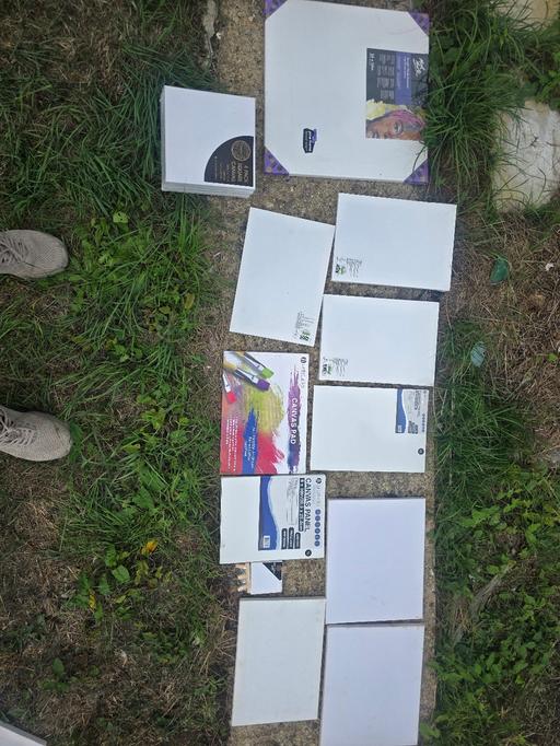  — Canvas job lot - new and wrapped