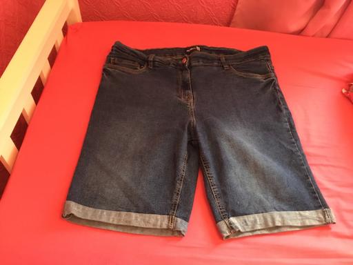  — Ladies Denim Shorts Size 18
