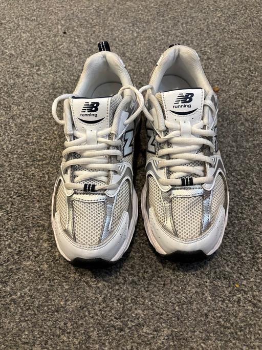  — New balance trainers size 3,5