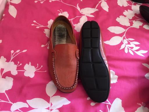  — Men’s Slip on Shoes Size 9