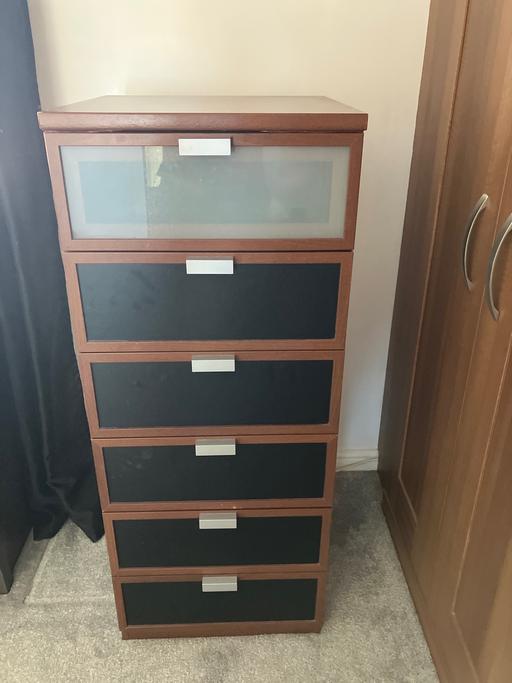  — 6 set of drawers