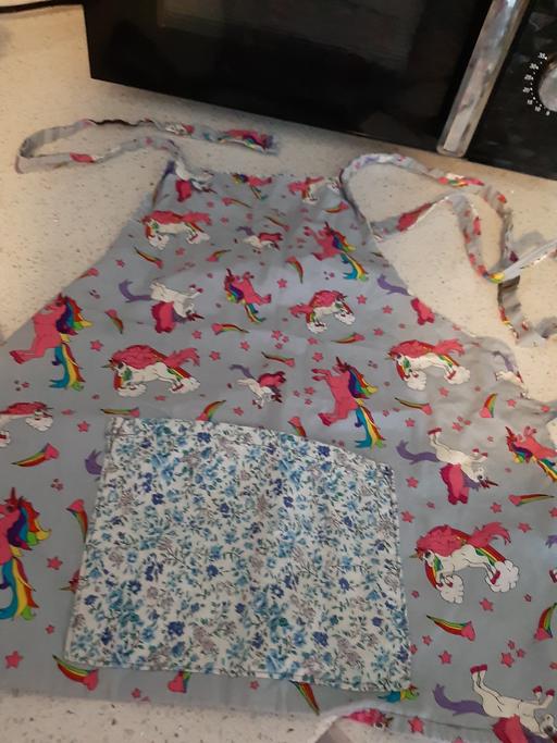  — kids apron