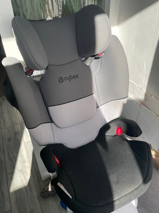  — Cybex Car Seat with Isofix Gr 2/3