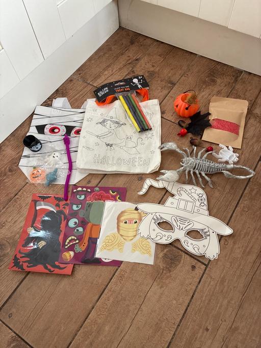  — Halloween activities and fidgets