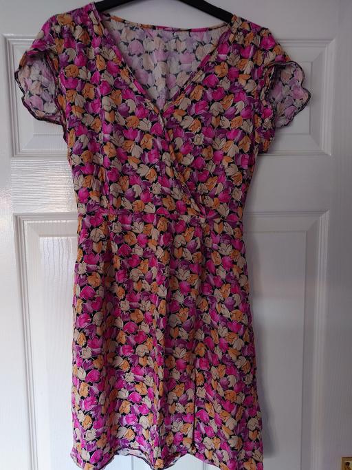  — Women's floral dress size 12