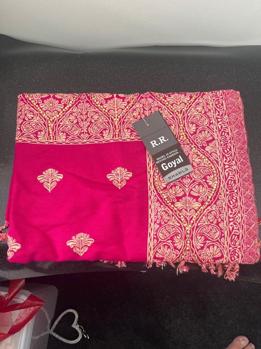  — Indian shawl