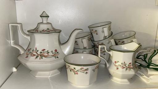 — Eternal beau tea set