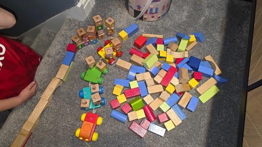  — Wooden Building Blocks Set — Trains, Track