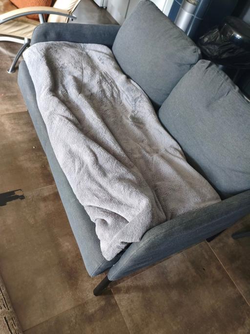  — Sofa