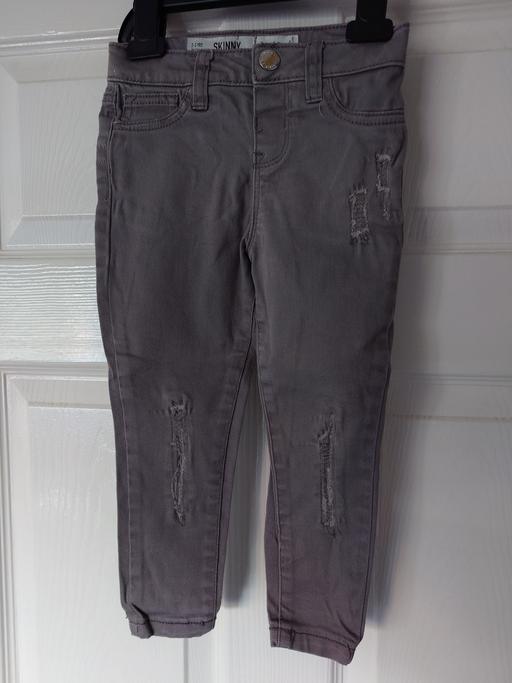  — Girls grey jeans size 2-3 years