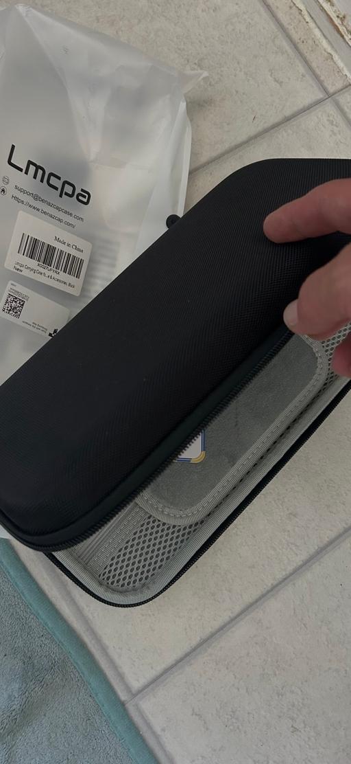  — Nintendo switch case