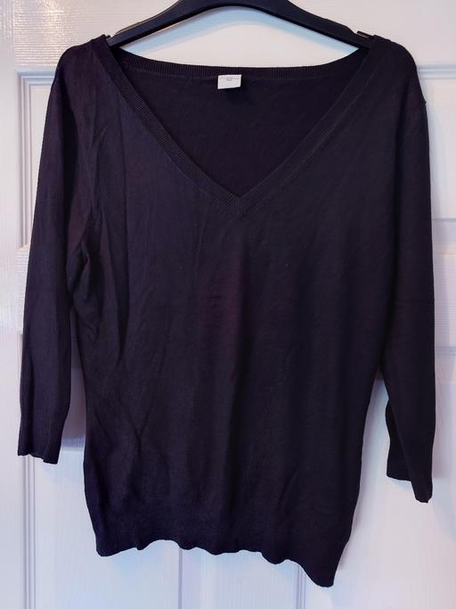  — Women's thin black jumper size 12