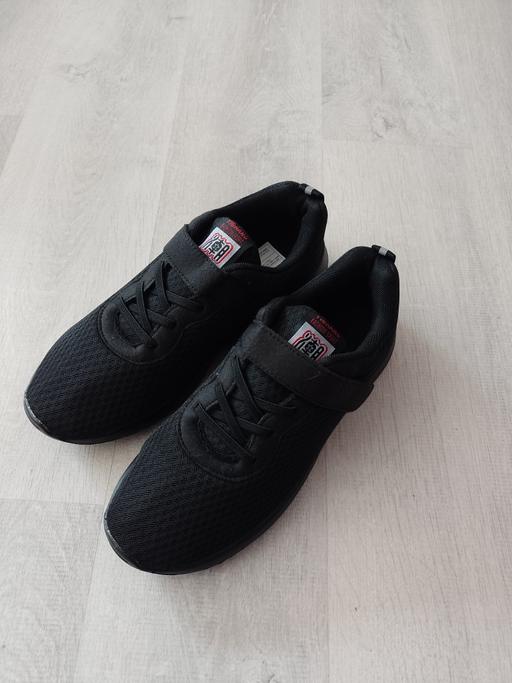  — New cheap trainers size 6