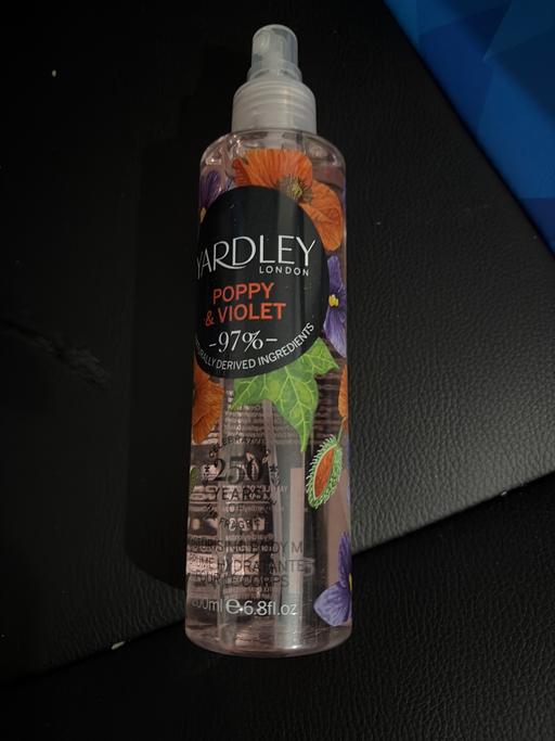  — New Yardley Spray (poppy &Violets )