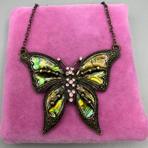  — Pretty Abalone Butterfly Necklace