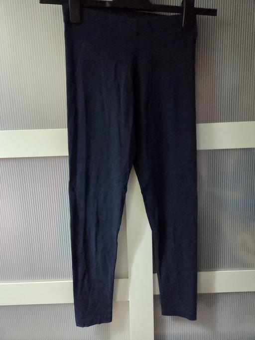  — Age 12-13 M&S navy leggings