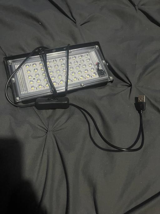  — USB light