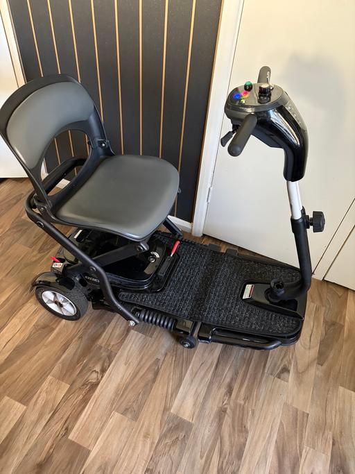  — Fold up mobility scooter
