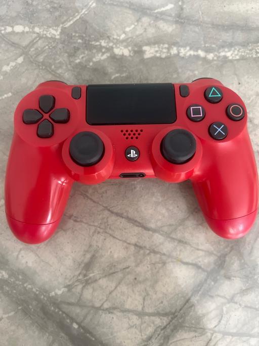  — PS4 controller
