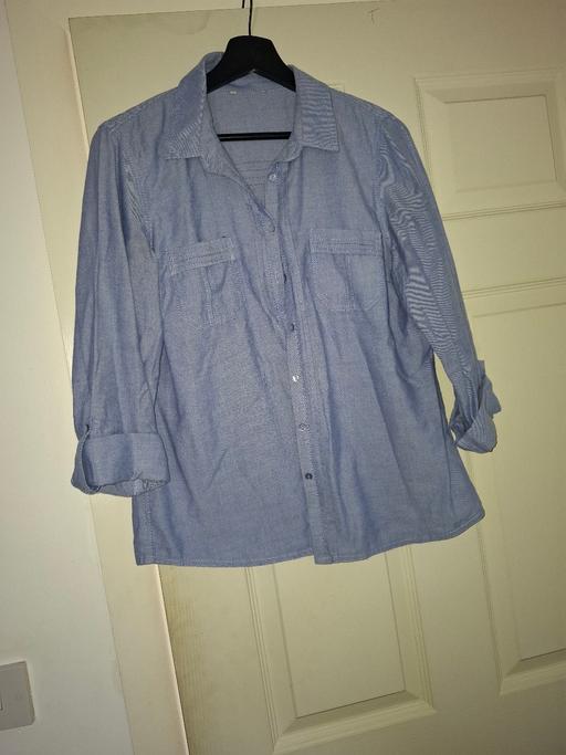  — ladies top size 10 to 12