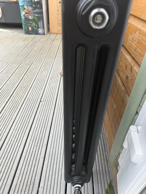  — Traditional cast iron style radiator