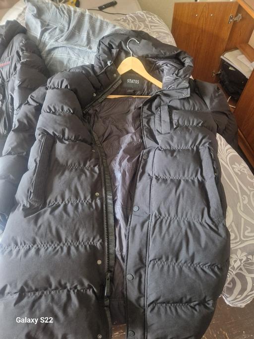  — kids black well padded coat
