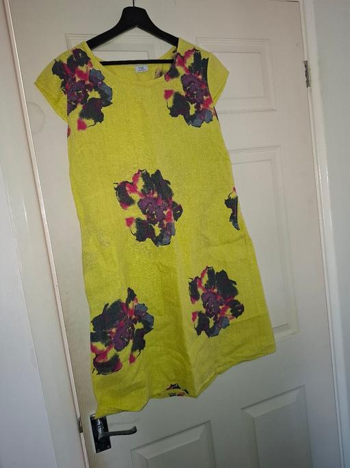  — ladies dress size 10