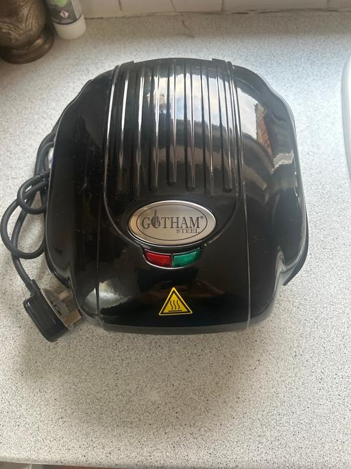  — Gotham Low-Fat Grill