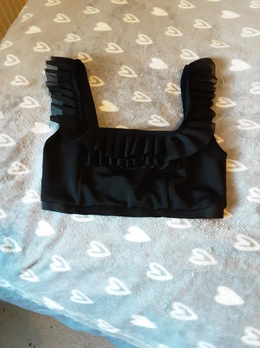  — Ladies River Island Crop Top