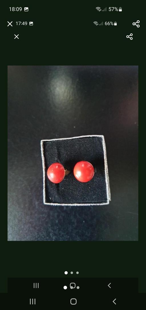  — men's cufflinks
