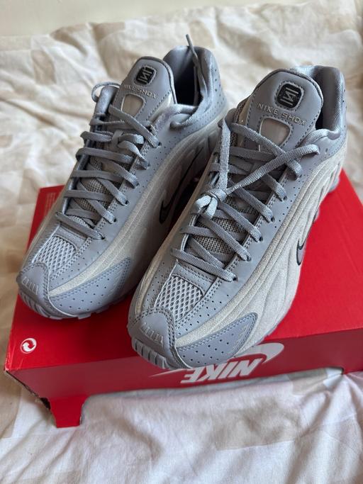  — Brand new Nike Shox