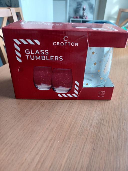 — glass tumblers