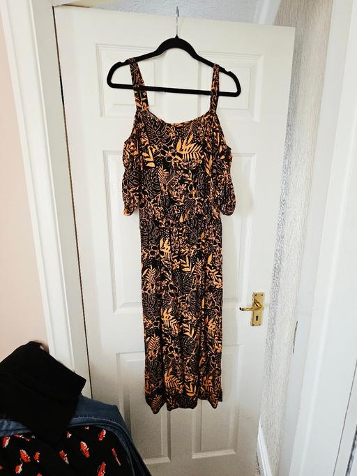  — Autumn maxi dress, size 14..like new