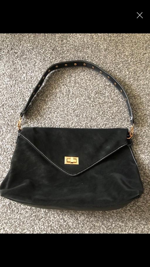  — Bag