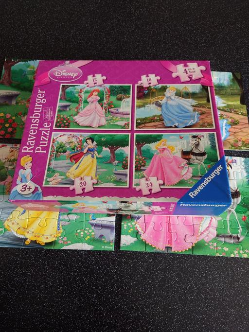 — Ravensburger Disney princess 4 jigsaws