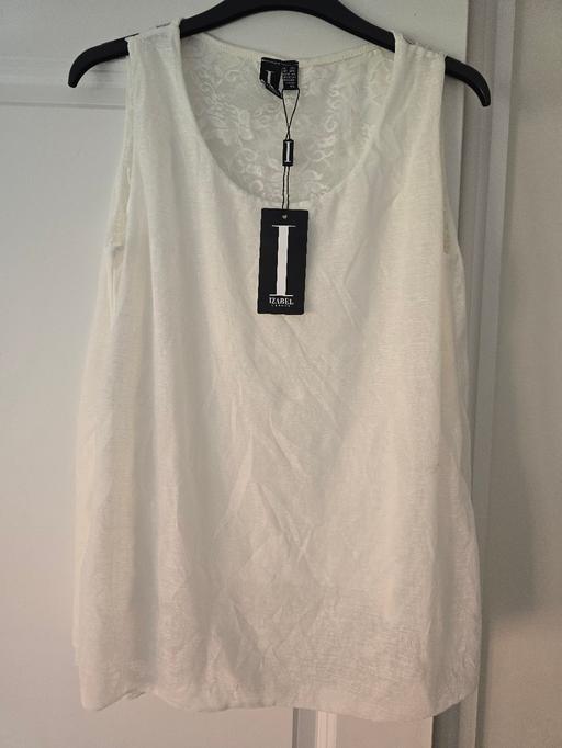  — Izabel London white sleeveless top - bnwt