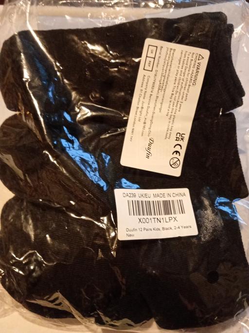  — new pack of 12 pairs kids socks 2-4 years