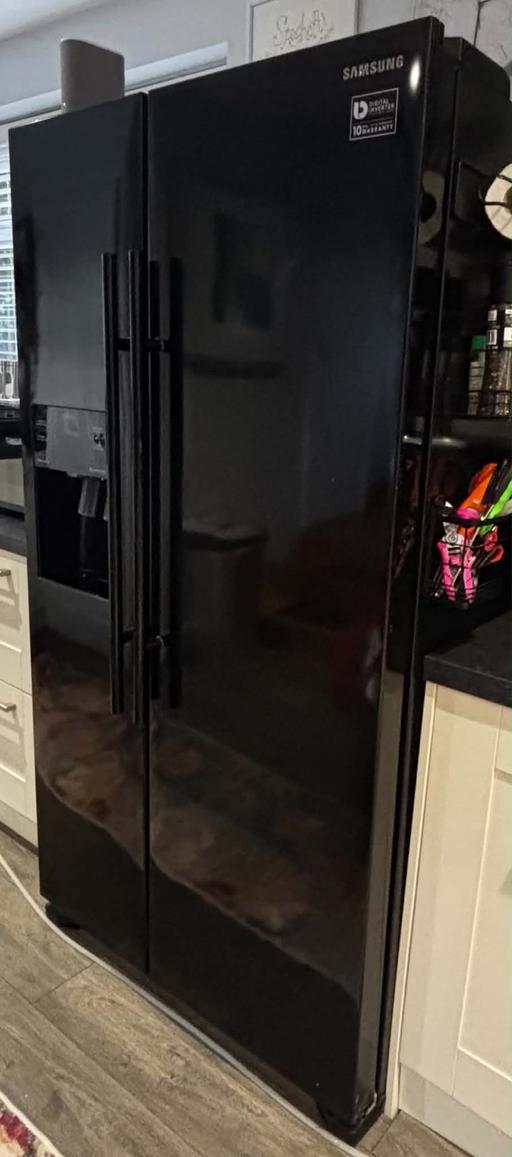  — Samsung double fridge freezer with ice maker