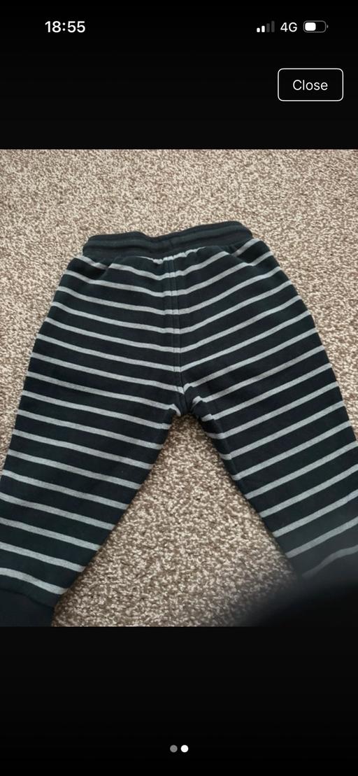  — Baby boys joggers 12-18 months
