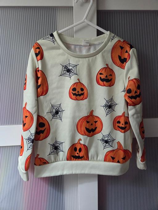  — Age 6 Halloween jumper