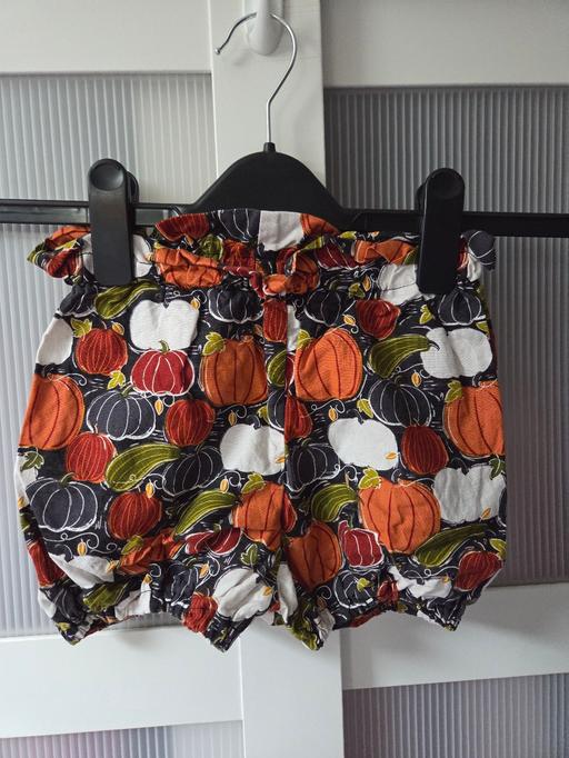  — Age 4-5 Pumpkin romper shorts