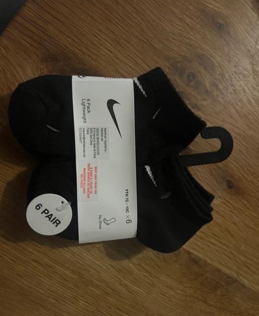  — nike socks baby’s