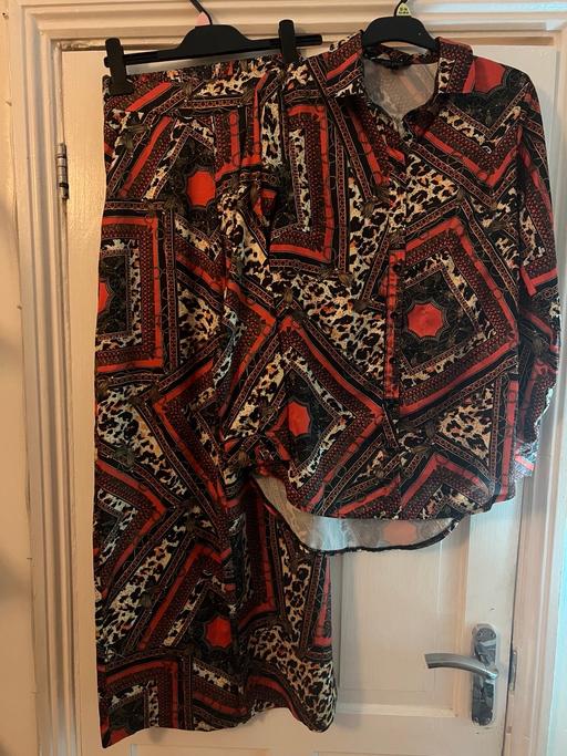  — Women outfit