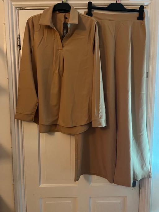  — Women outfit
