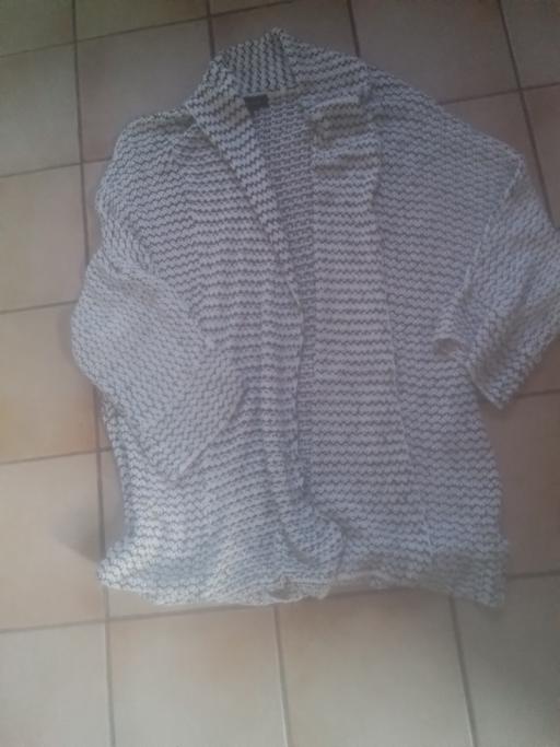  — NEW LOOK LADIES CARDIGAN JACKET
