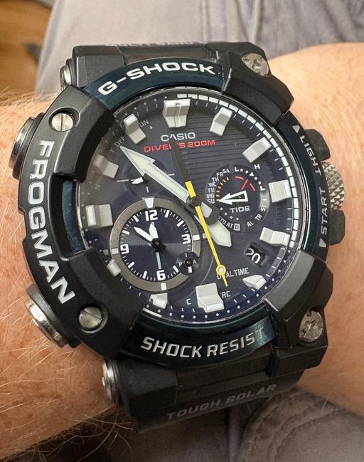  — G-Shock frogman gwf b  1000c